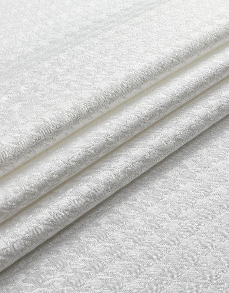 Jacquard White Silver Houndstooth Tablecloth #1373