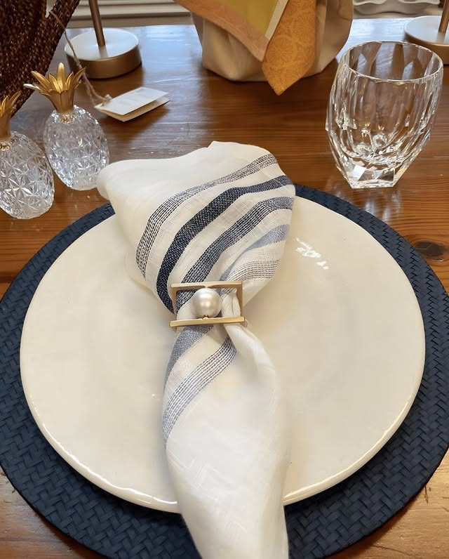 Floating Pearl Napkin Rings