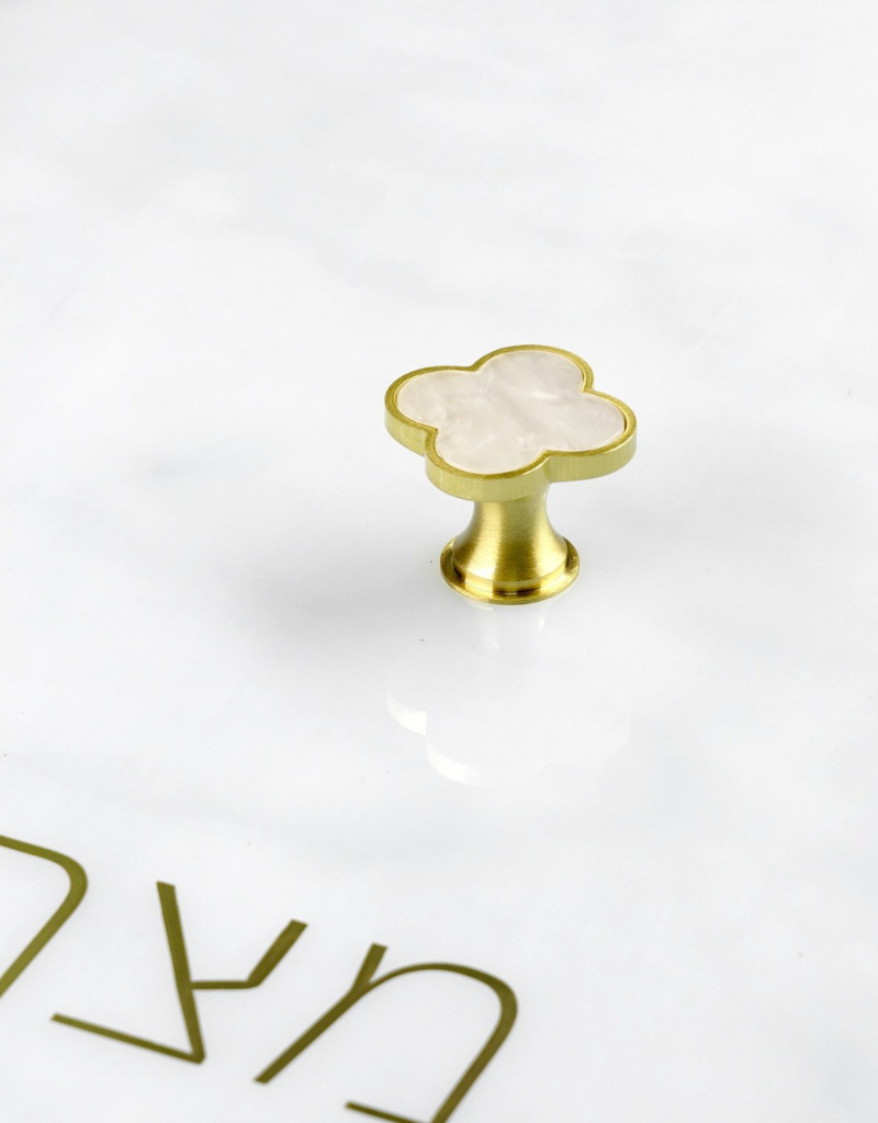 Round Acrylic White Matzah Box (Options)