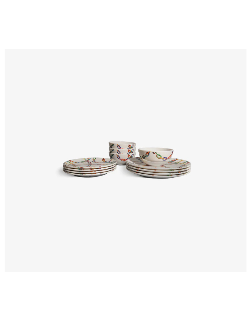 Elizabeth Sutton Collection: Large Chain Link 12pc Melamine Dinnerware Set