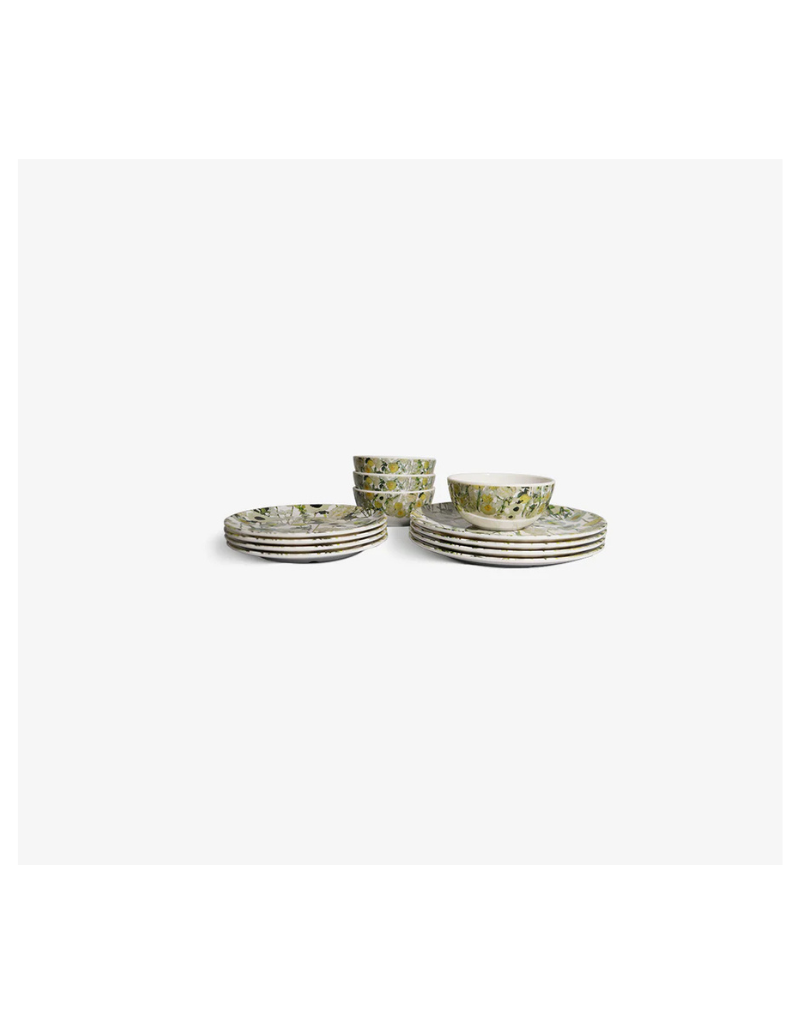 Elizabeth Sutton Collection: Cream Floral Garden 12pc Melamine Dinnerware Set