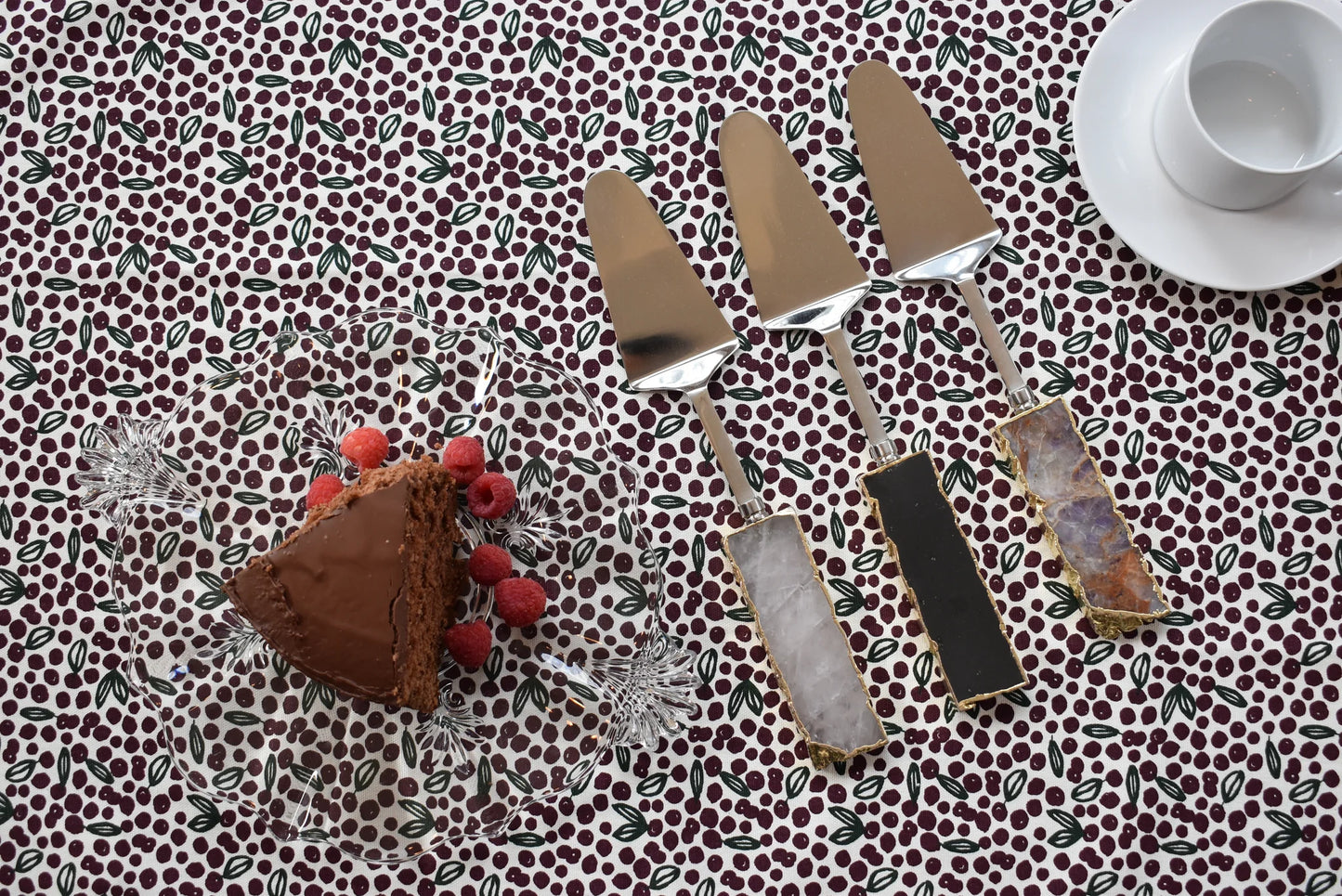 Natural Amethyst Cake Server