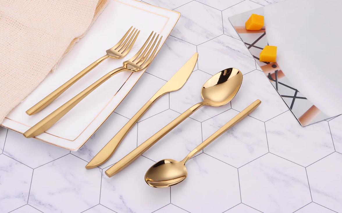Crownex Matte Gold Handle 20 Piece Flatware Set