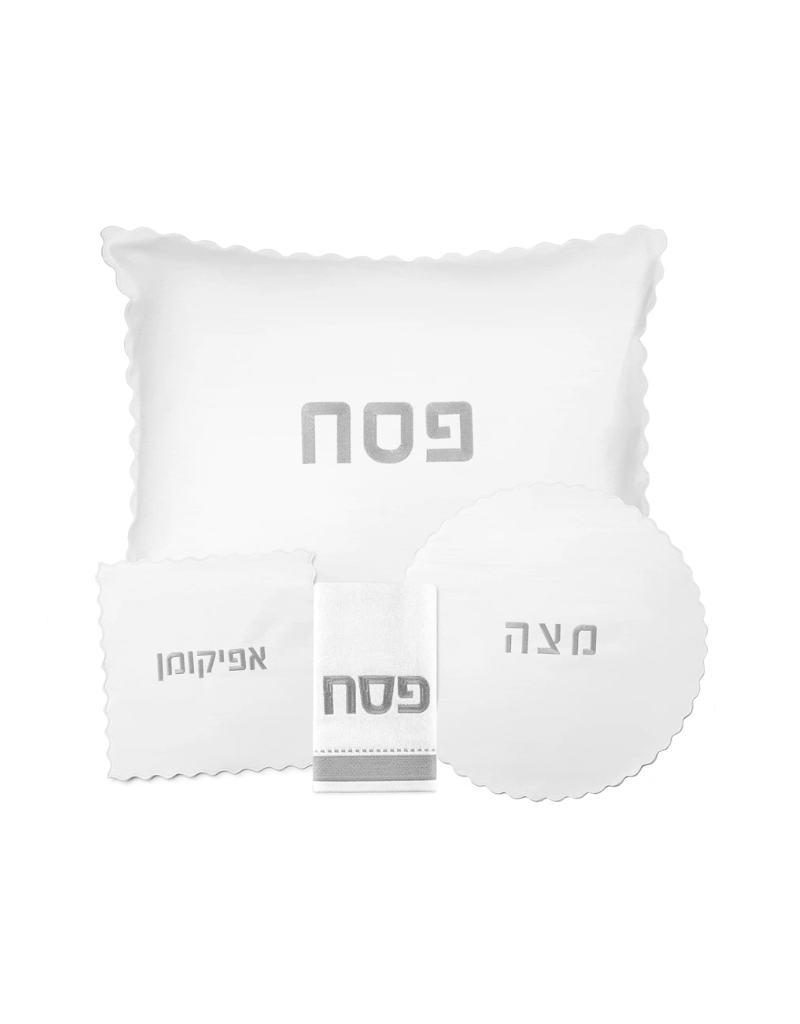Scalloped Edge Pesach Set