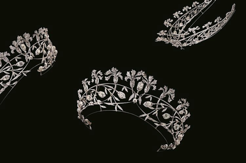 Chaumet Tiaras: Divine Jewels