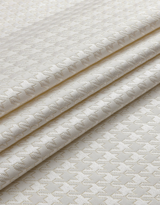 Jacquard White Gold Houndstooth Tablecloth #1374