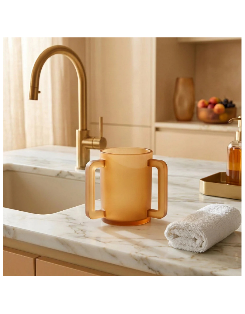 Resin Amber Wash Cup