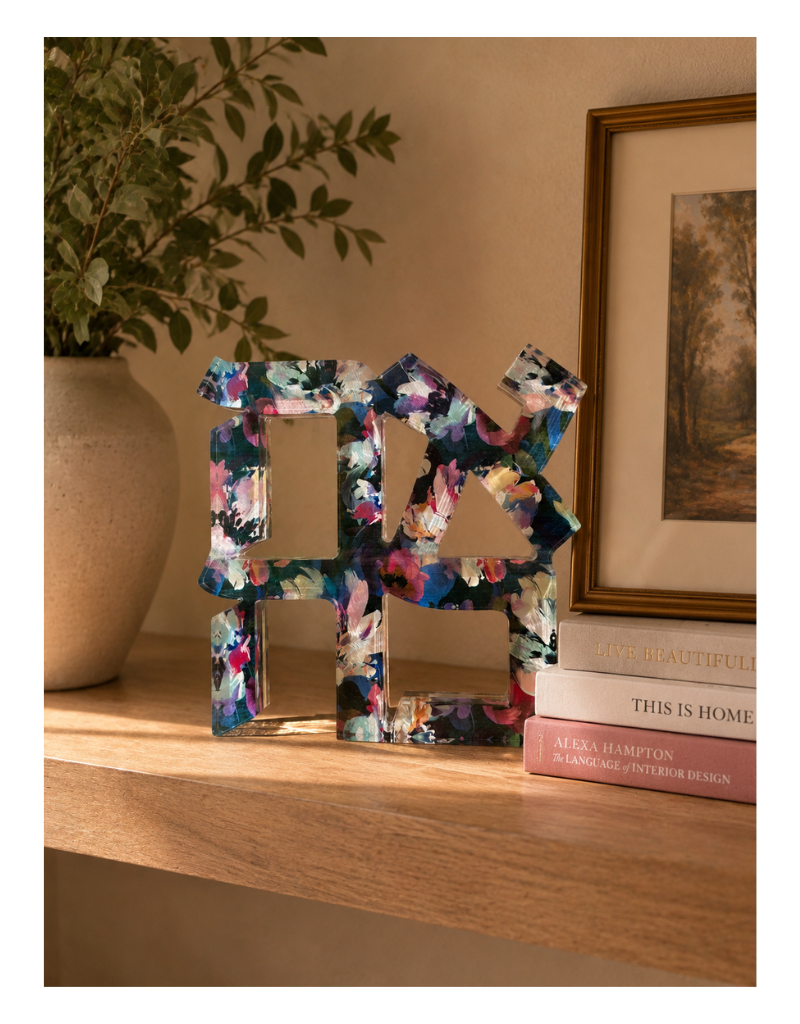 Acrylic Abstract Oil-Painted Flowers Hebrew Ahava Sculpture