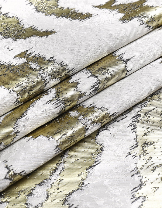 Jacquard White & Gold Tablecloth #1316