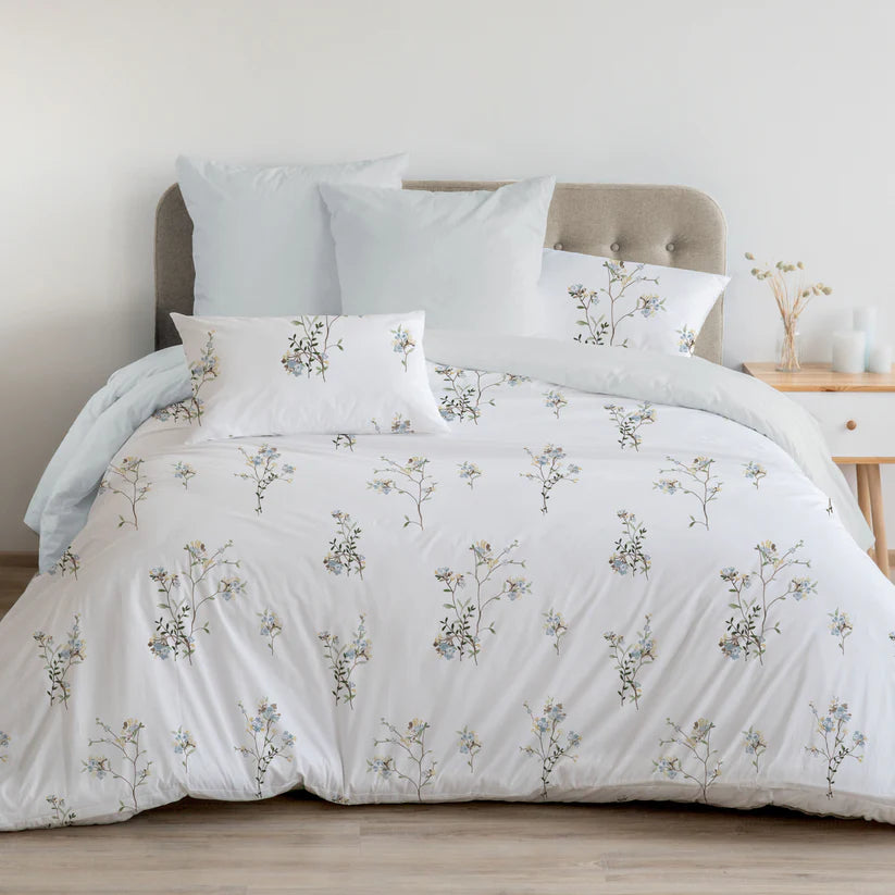 Tranquil Twigs Light Blue