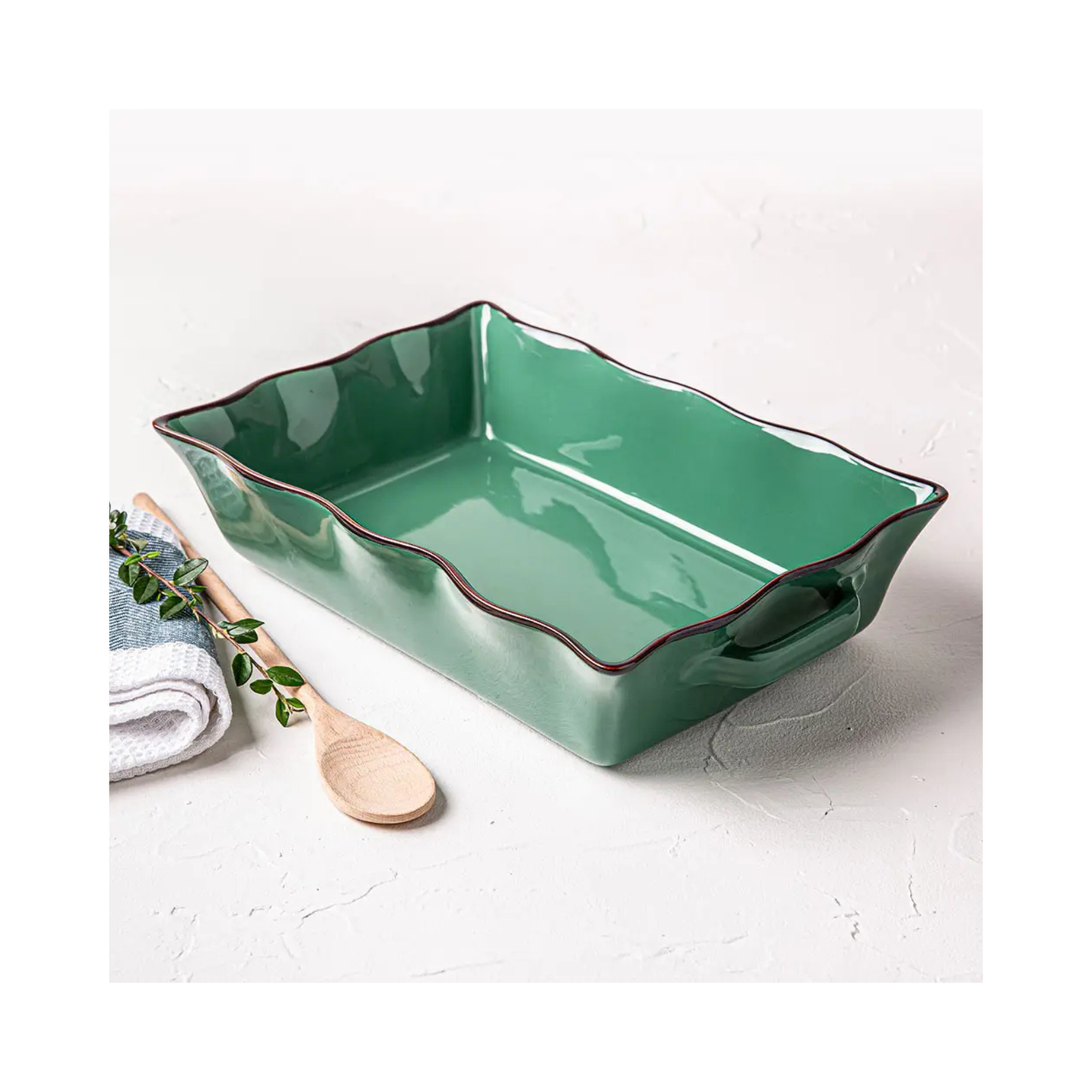 Tuscana Fluted Large Rectangular Baker