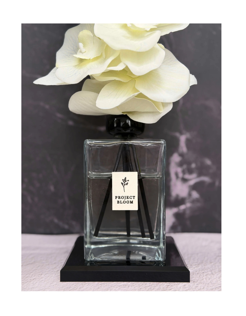 Signature Edition | Veil in White Orchid Diffuser