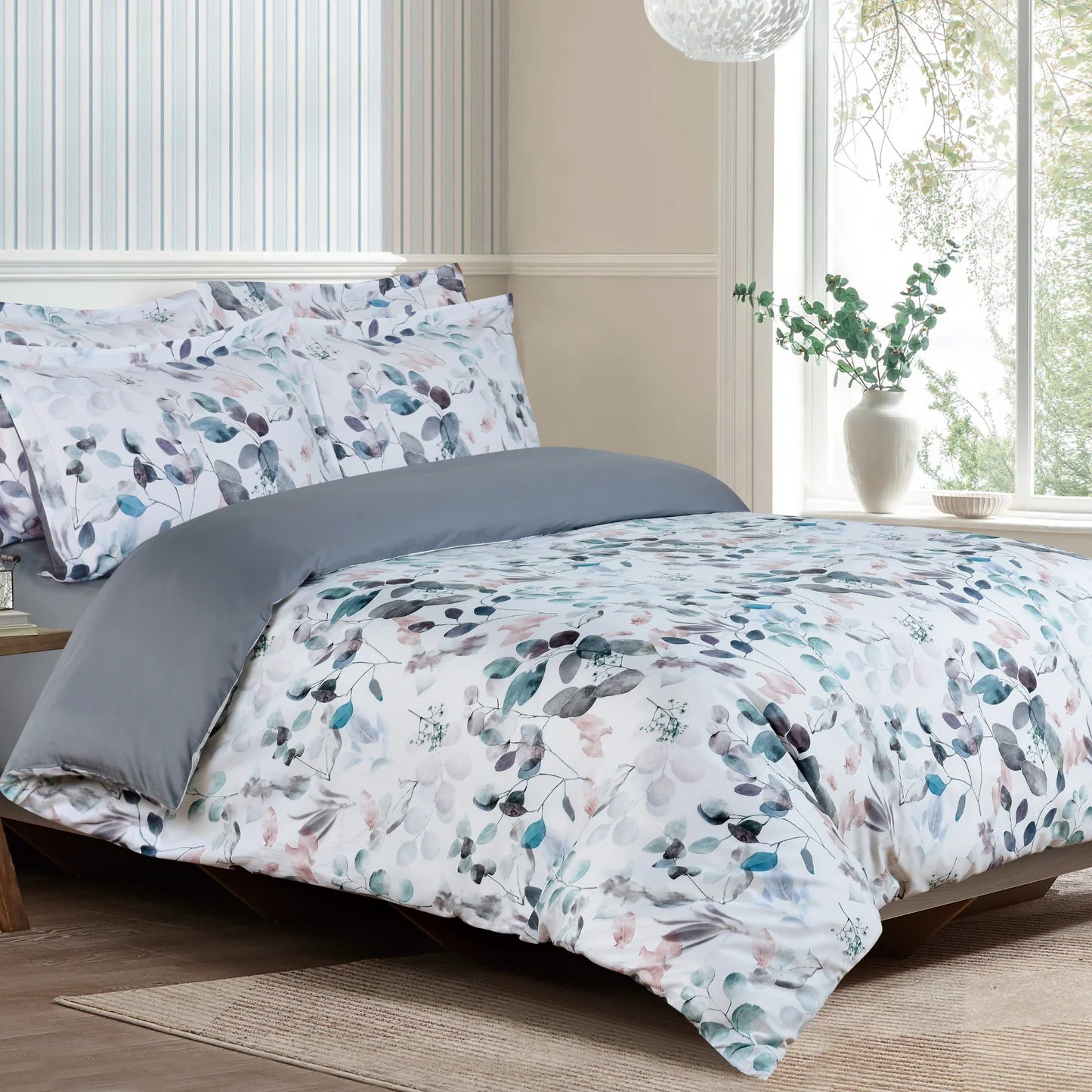 Botanical Bliss- Pine