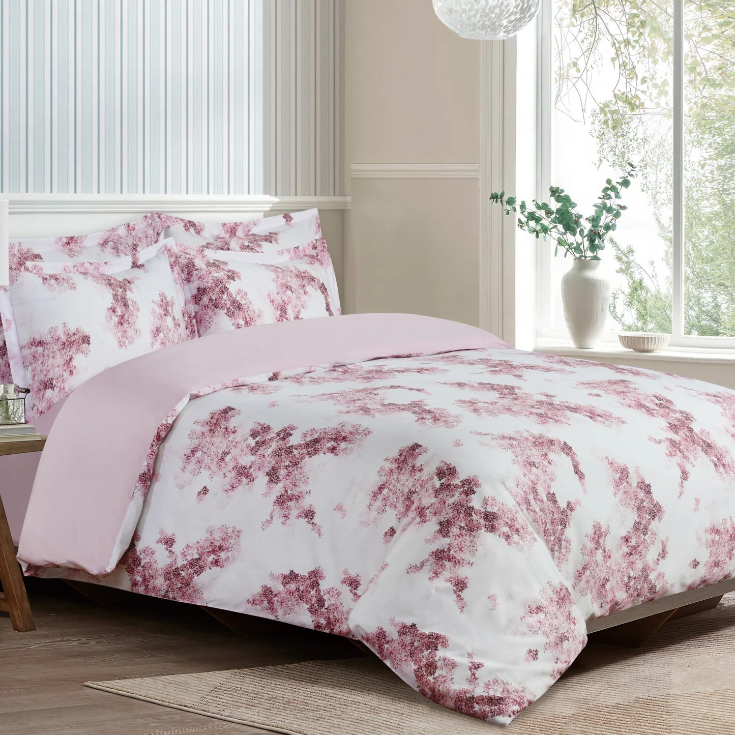 Lilac Cascade Antique Rose