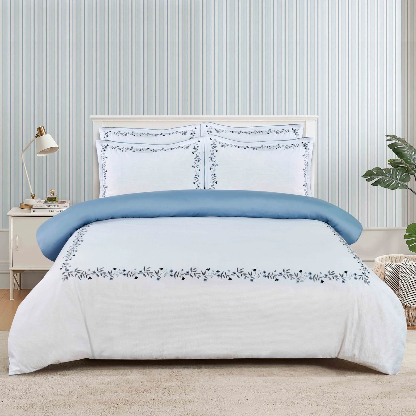 Magnolia Hotel Collection - Blue