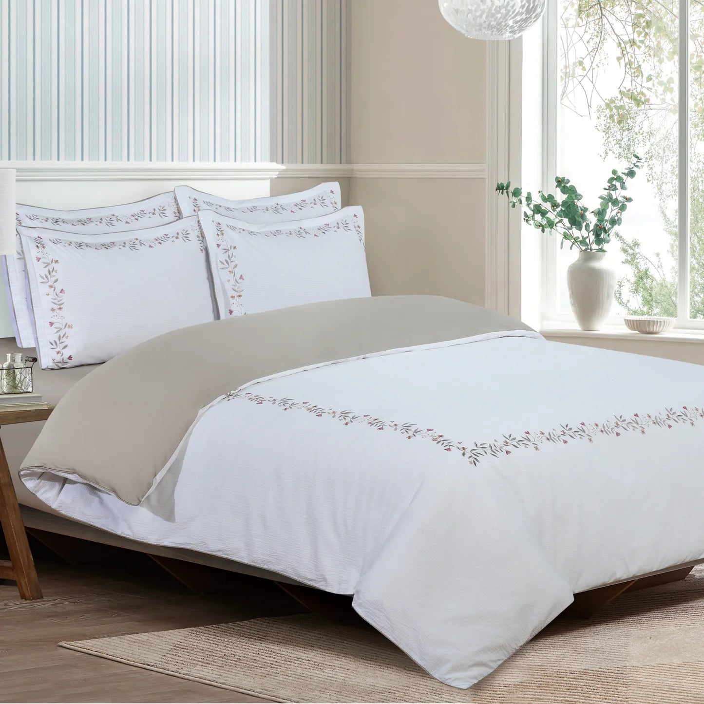 Magnolia Hotel Collection - Taupe