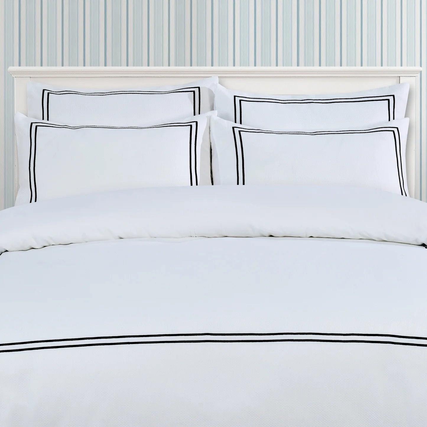 Flora Hotel Collection - Piqué Off-White with Black Floral Embroidery