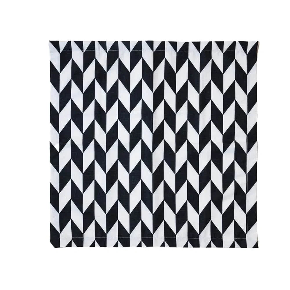 Elizabeth Sutton Collection: Black & White Chevron Faux Linen Napkin Set