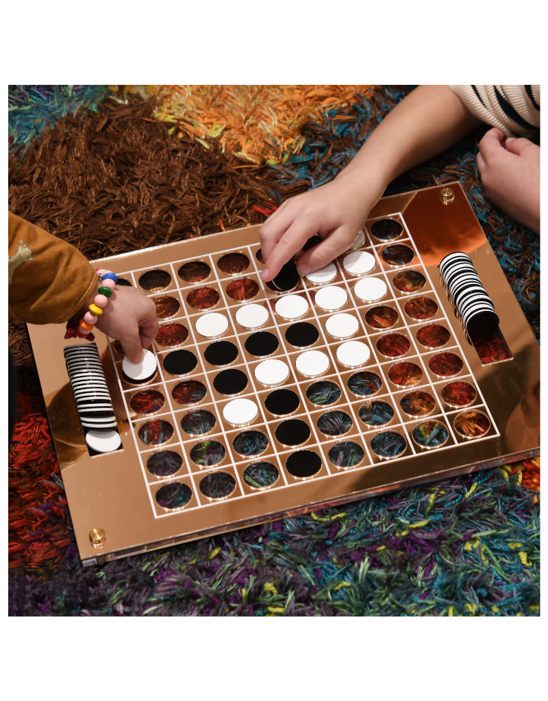 Lucite Othello Game