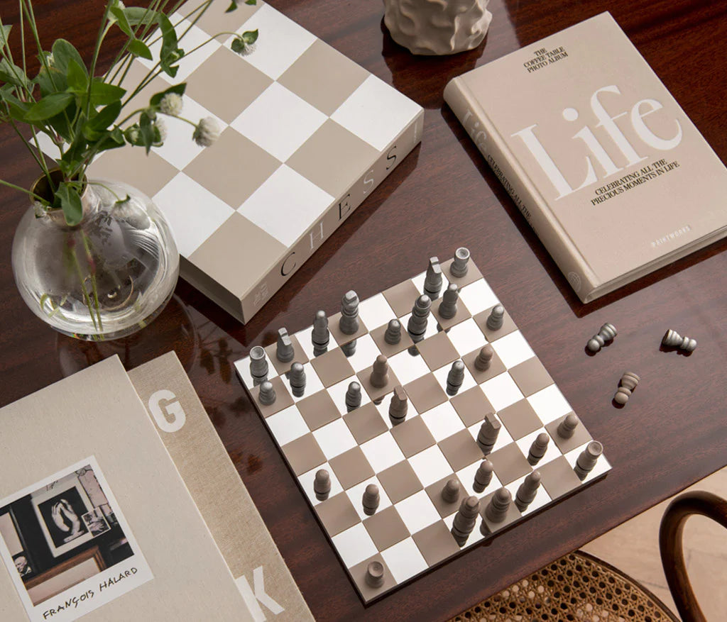 The Art of Chess (Game Set)