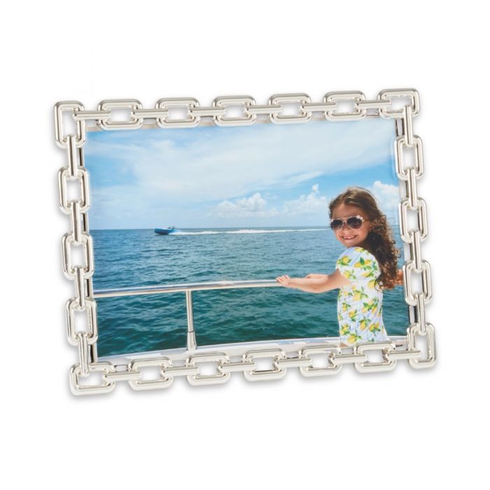 Silver Chain Link Frame
